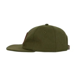 Staring Deer Wool Cap
