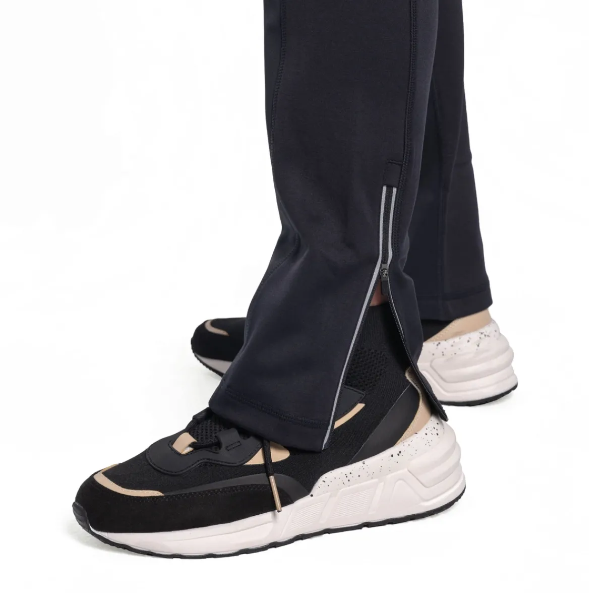 Lolë Sweaters|Shirts<Women's Trek Pants Black Beauty